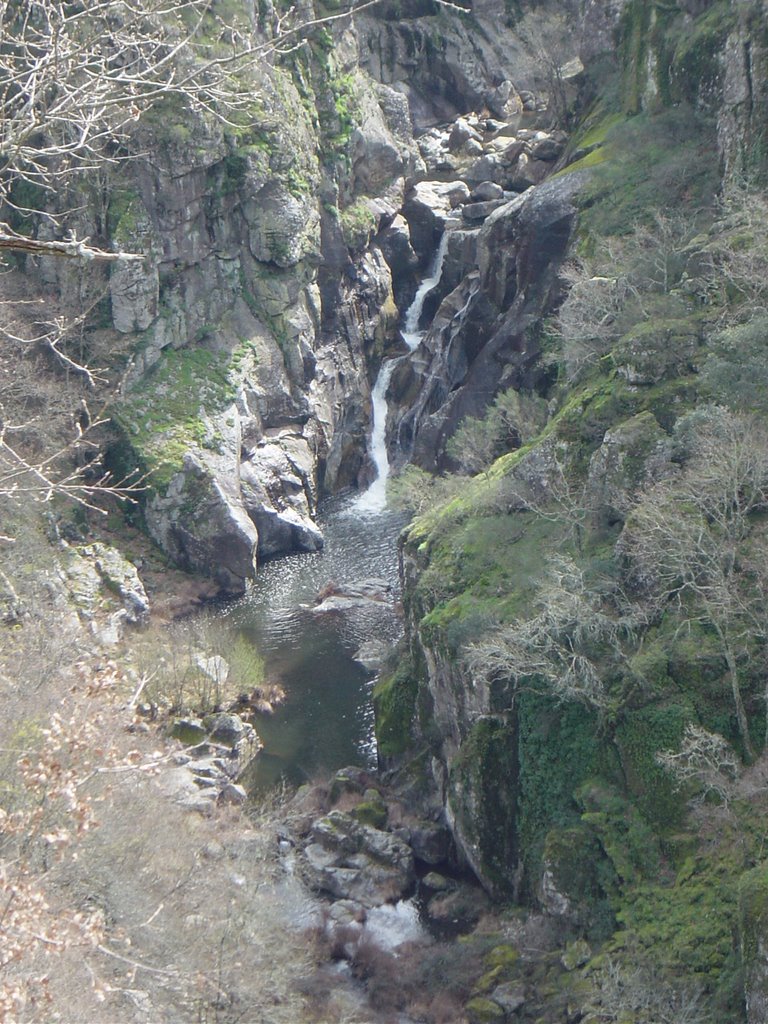 Fervenza Rio Limia,As Conchas (Muiños) by xolopi