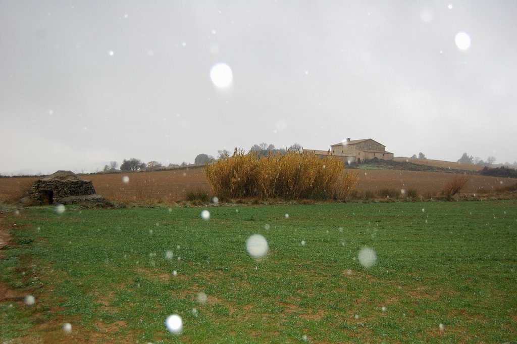 Llambardes, Penedes snow, Torrelles de Foix, Barcelona by Angela Llop