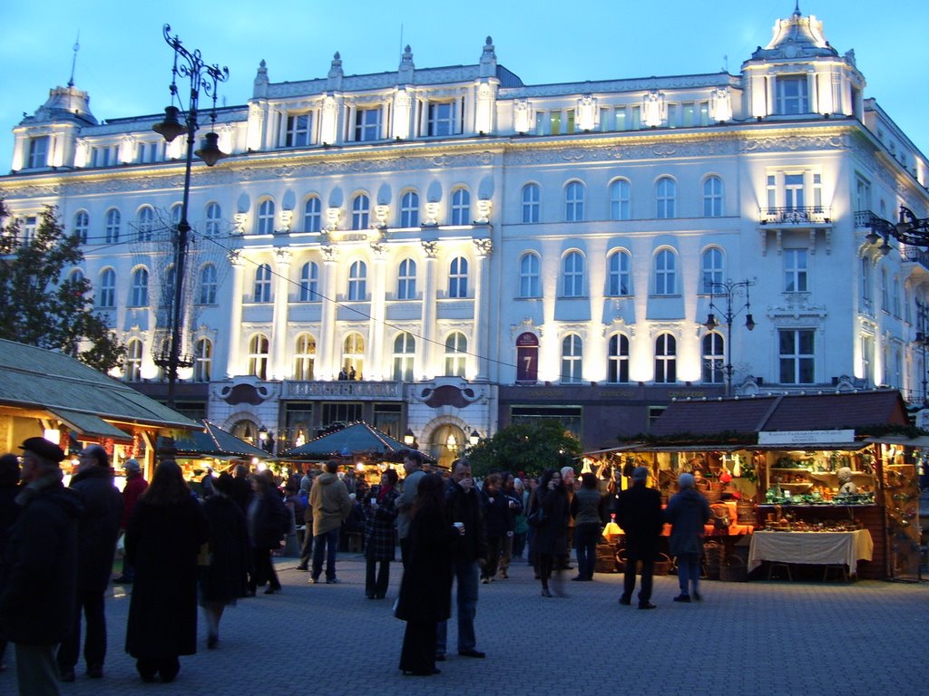 Budapest, Gerbaud and Christmasmarket 25 - 28 november 2006 by M. Schram