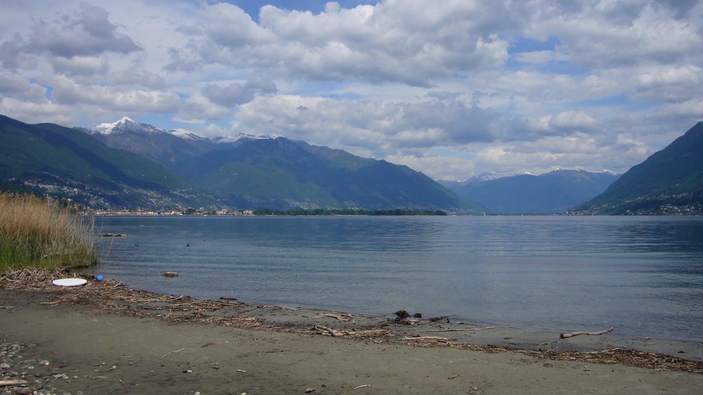 Panorama dall'Isola dei Conigli (Isole di Brissago) by ETLM