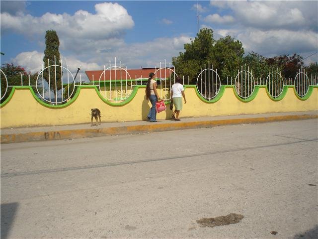 Centro de Salud by forecks