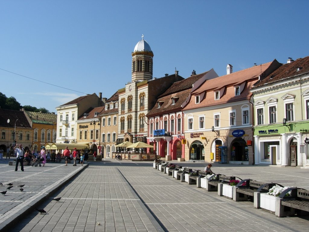 Brasov by Gaetano Attanasio