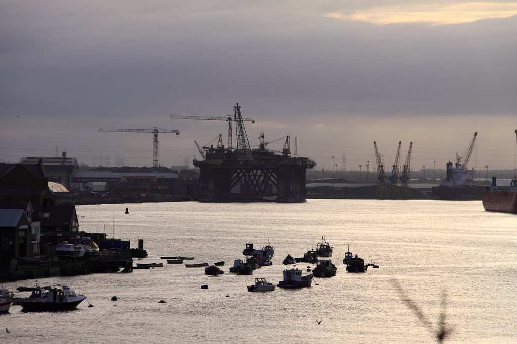 South Shields viewed from North Shields, Dec '09 by Graham Turnbull