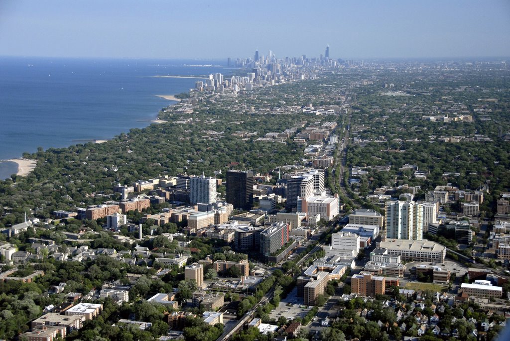 Downtown Evanston, view to south by www.okrentassociates.com