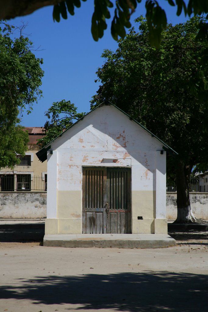 Ilha de Moçambique, Nampula, Moçambique by Hans Sterkendries