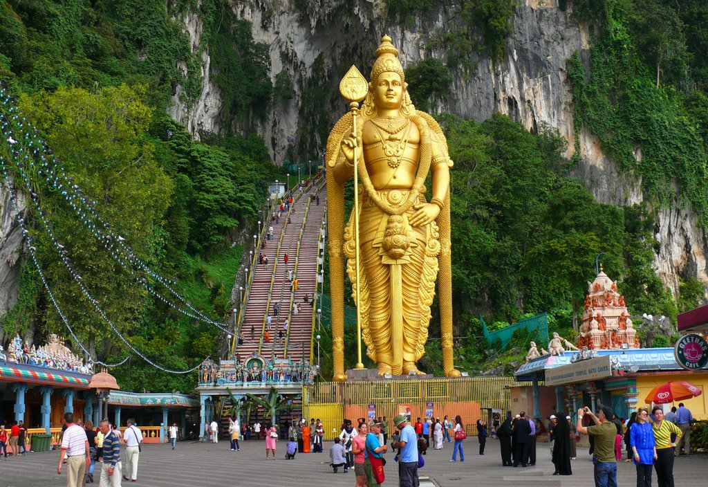 Batu Caves - Selangor by Joan Felip