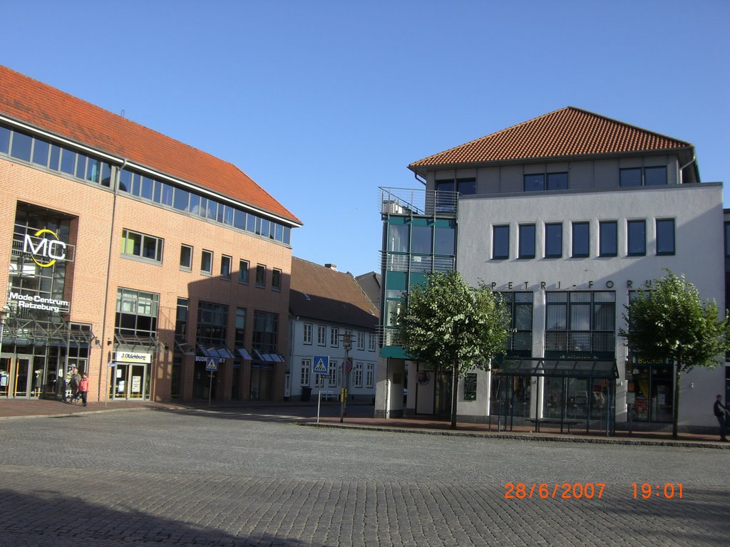 Marktplatz, Petri-Forum by Dr. Friedemann Roeßl…