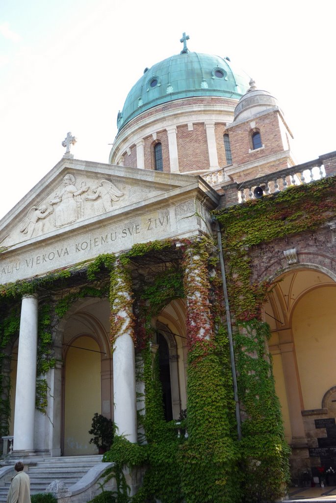 Mirogoj-Friedhof Cemetery by yvr101