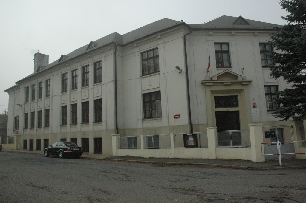 Cirkevni zakladni skola sv. Ludmily by miijka