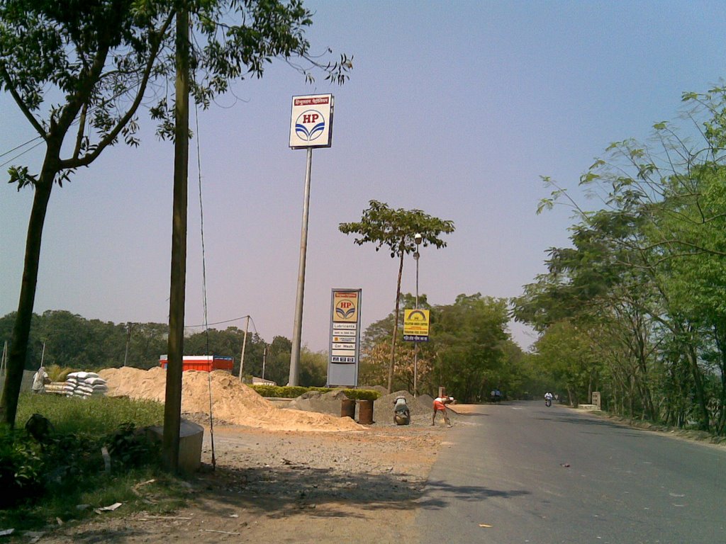 BandiPur PetrolPump,Dumdum - Barrackpore Highway by arijitbanik