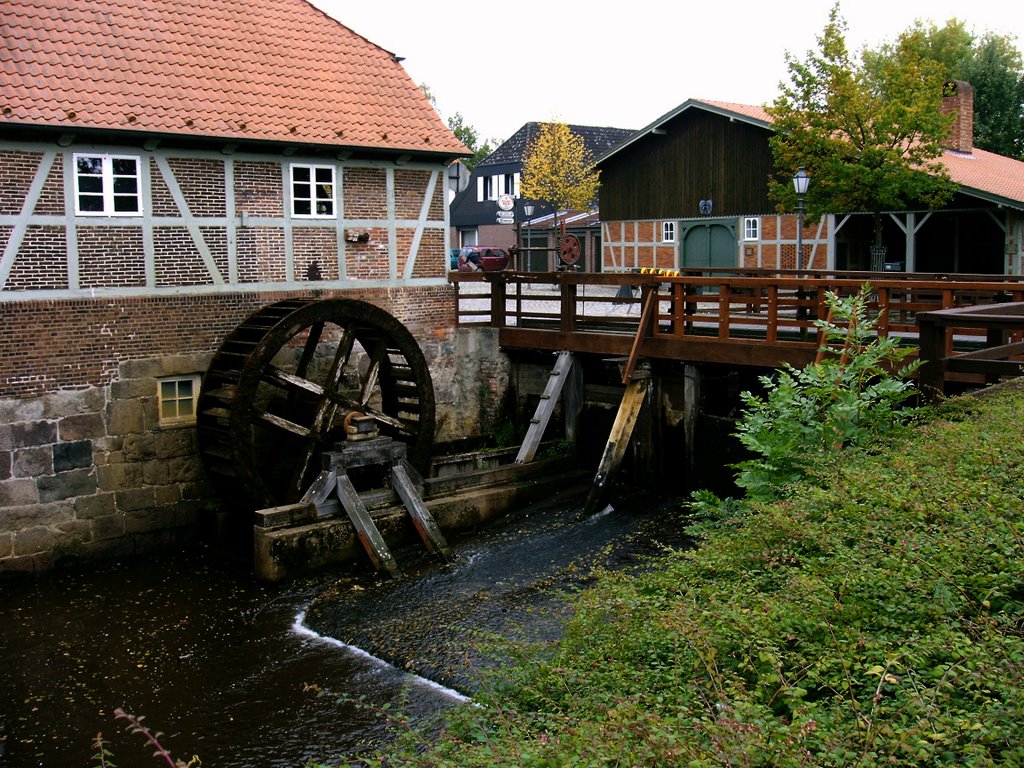 An der Mühlenstraße Sittensen by Fred Percher