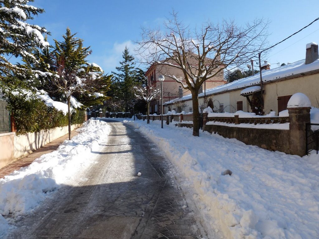 Carrer nevat 2 by Joel Marimon Bonet