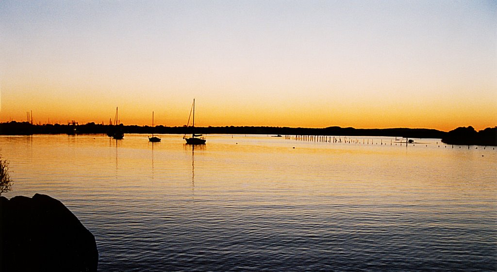 Winter Sunset Yamba 2003 by wardie44