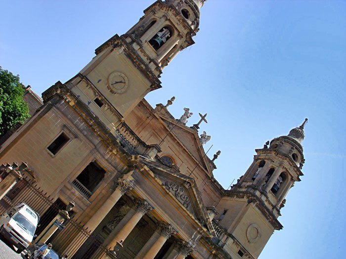 Pamplona - Catedral by Carlos Alvarez