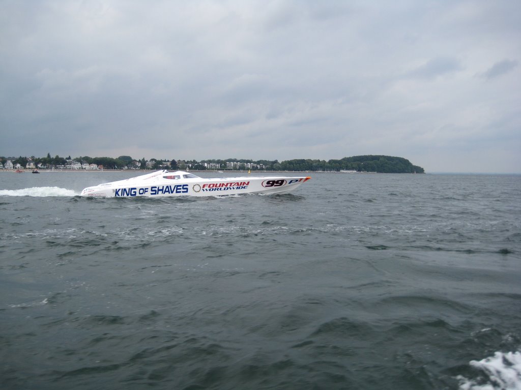 Powerboat P1 Travemünde 2007 by syntesi