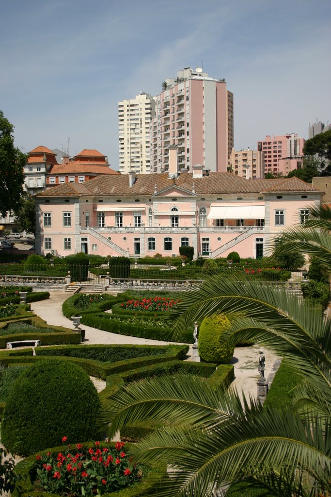 Jardim Zoológico de Lisboa, Lisboa, Portugal by Hans Sterkendries