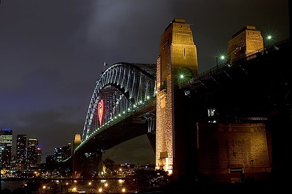 The Heart Of The Harbour by Frank Erpinar