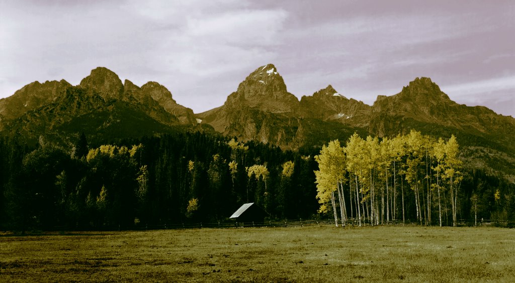 Teton Range by hicountry