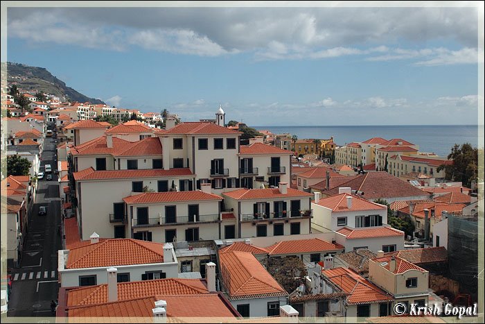 Funchal - Teleféricos da Madeira by Krish Gopal