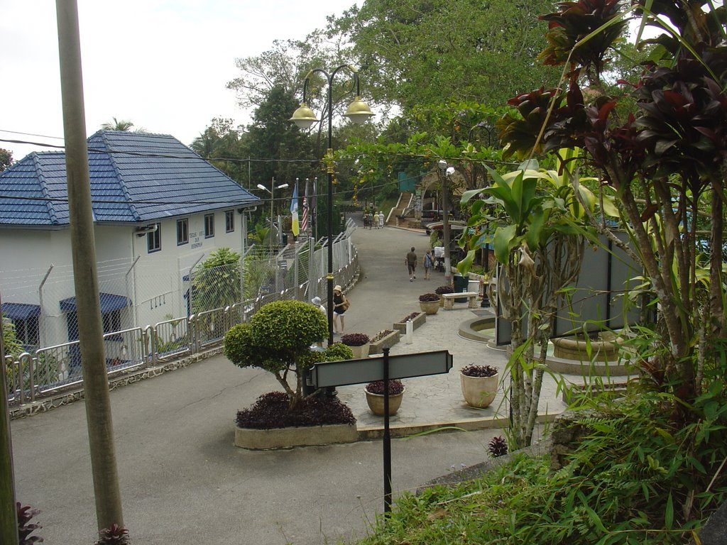 Penang Hill - Georgetown, Pulau Pinang by Paul HART