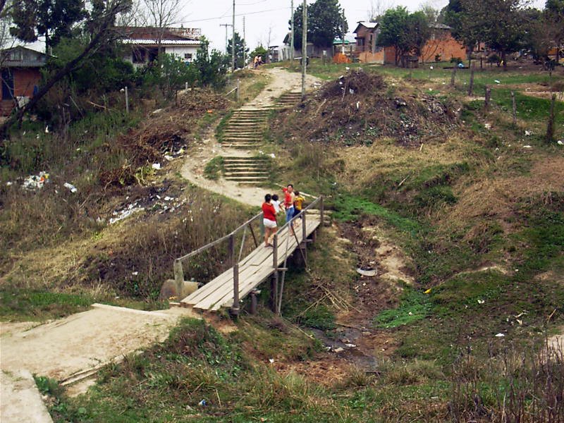 Vista da maior ocupação Urbana do RS - Nova Santa Marta by Jonis Lemos