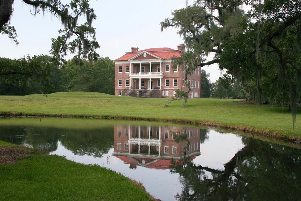 Drayton Hall. 6/12/2007 by Tim Carr