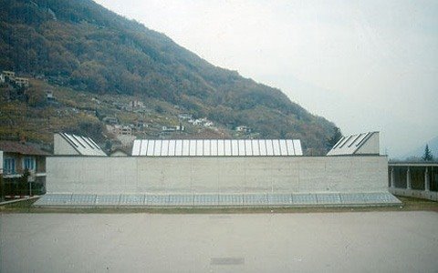 Monte Carasso, Palestra 1981-1984 (arch. Luigi Snozzi) by testra