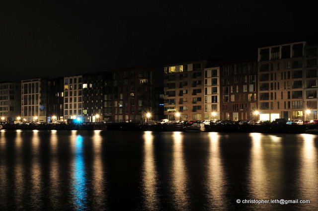 Sluseholmen at night by christopher.leth@gmail.com