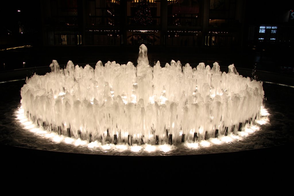 Fountain at Lincoln Center by Peter Bond