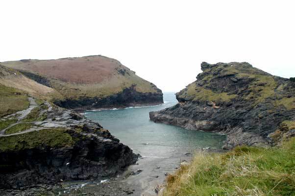 Boscastle Coast by MichaelHartlieb