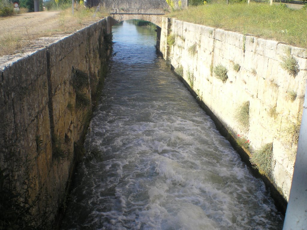 CANAL DE CASTILLA (esclusa de valoria) by vacceo75