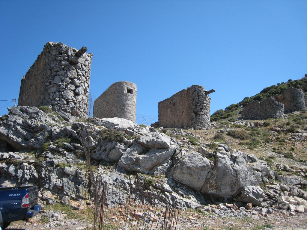 Les moulins de Lasithiou 2 by Marc GRAINGEOT