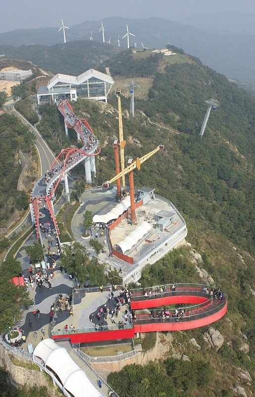 鸟瞰东部华侨城 (Bird view of the top of OCP) by Day Dreaming Bear (梦梦熊)