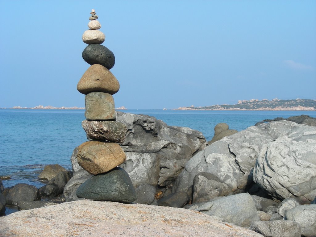 Cairn de Capineru : (Corsica) photo : F Arnal. by Franz42