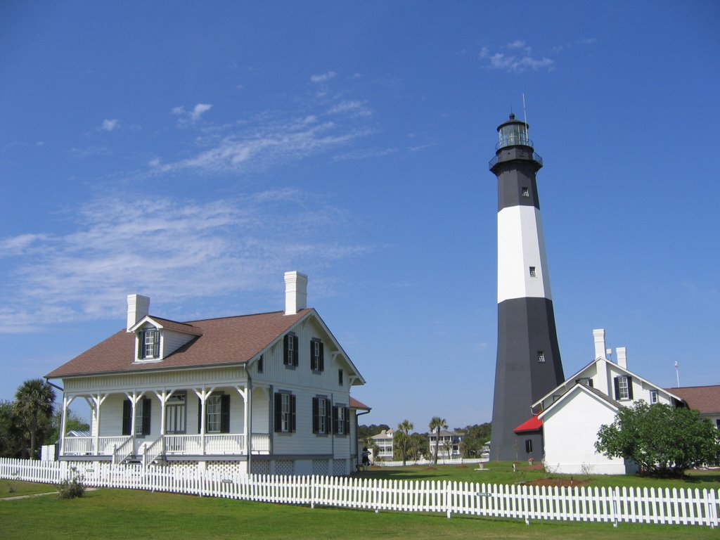 Tybee Island lighthouse by sheriffguy