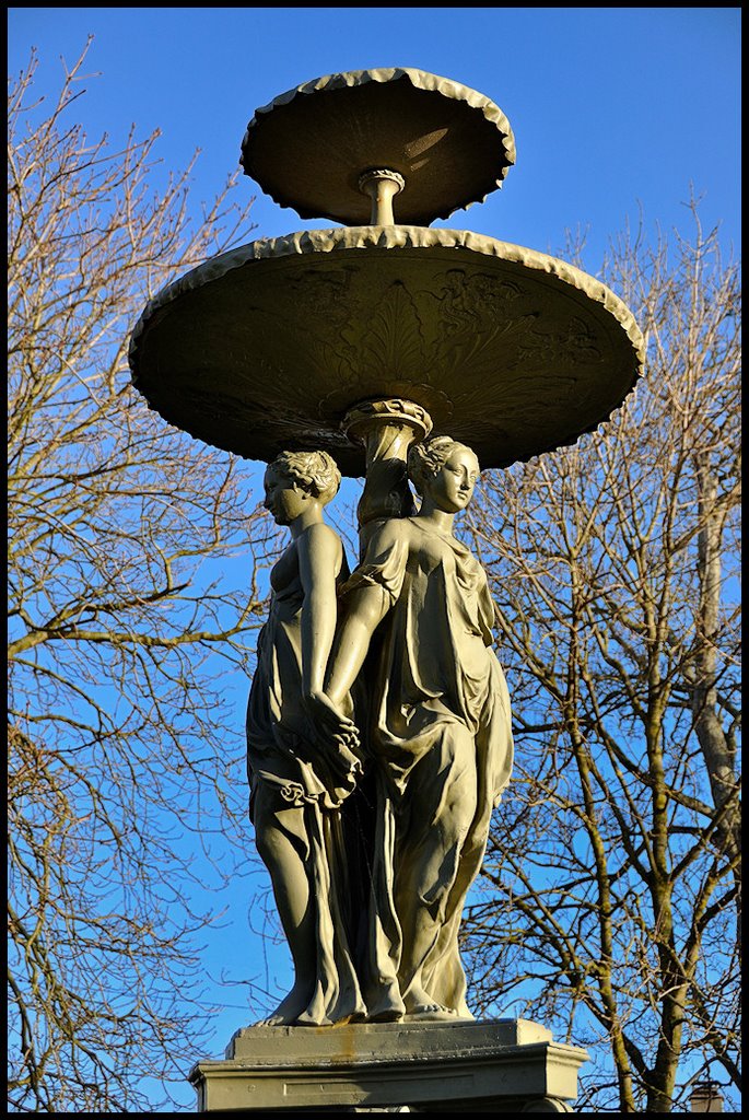 Langrune Fontaine des Trois Grâces by JiPR