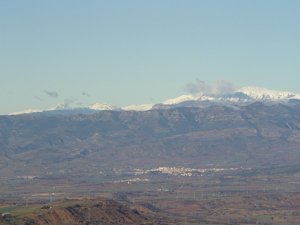 Tremp desde el puerto de Comiols by jose antonio navarro