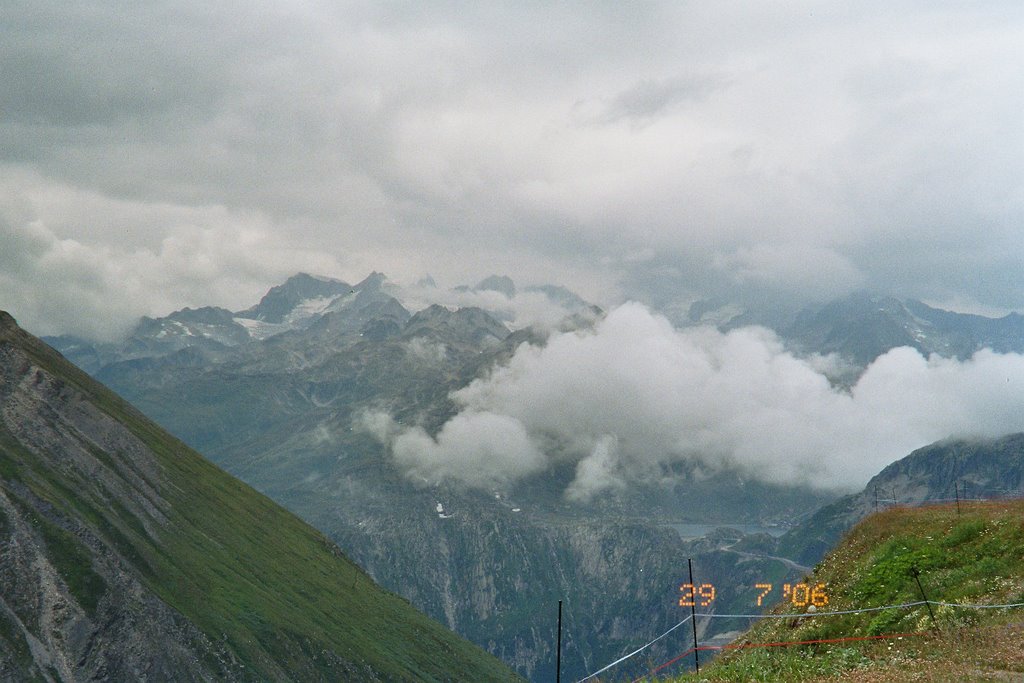 Blick vom Furkapass, Schweiz by Mathias T.