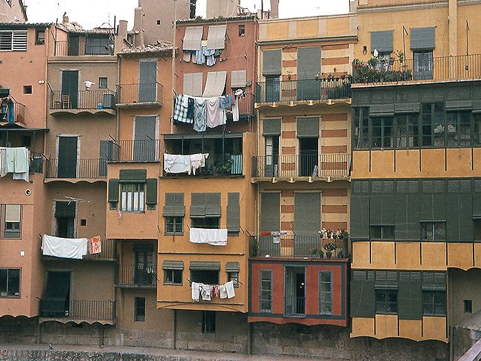 Girona by Ramón Sobrino Torren…