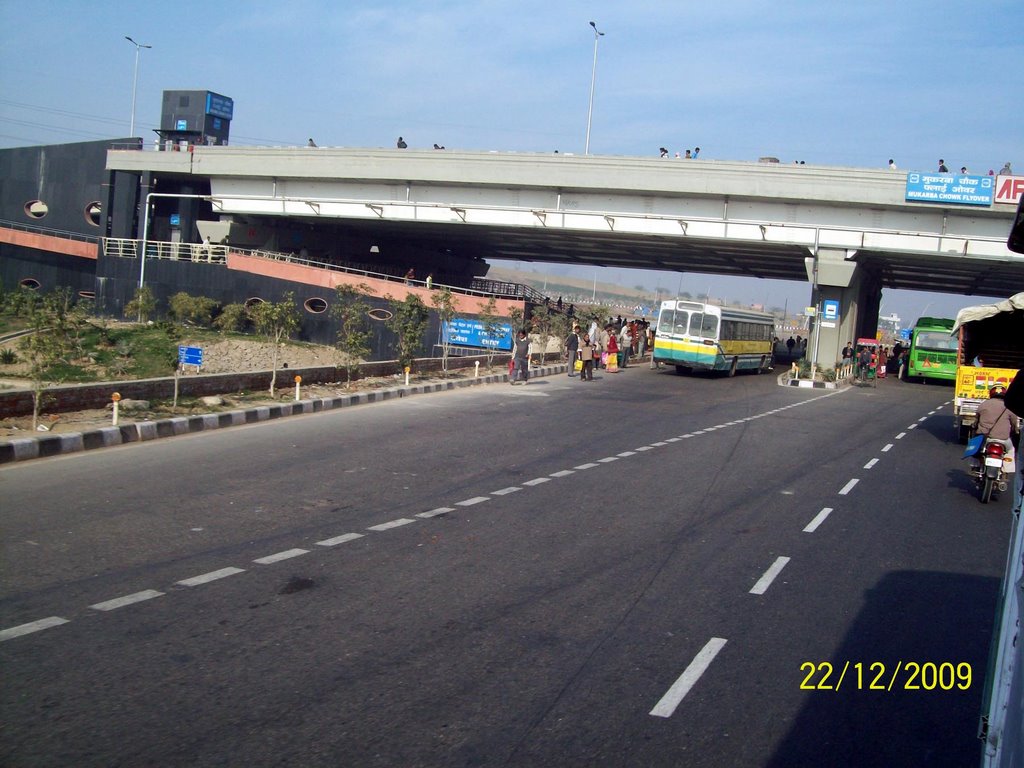 Mukarba Chowk Flyover at Grand Trunk Road to Karnal by ©em