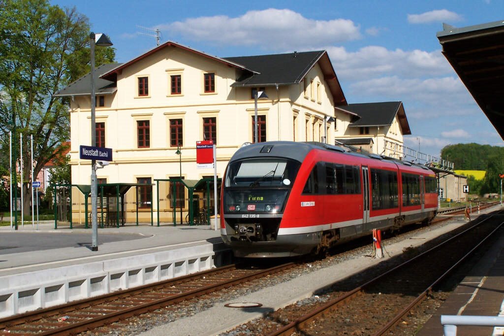 Bahnhof Neustadt in Sachsen by axel förster