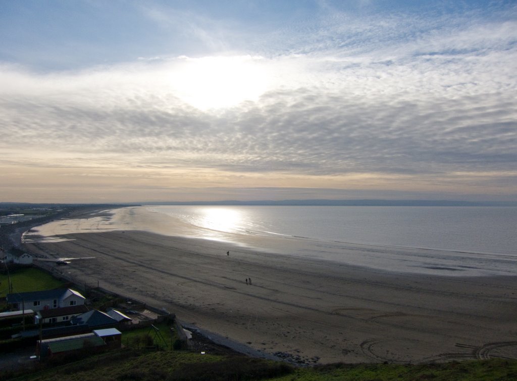 Brean Sands from halfway up Brean Down 2009-12-28 by wambam23