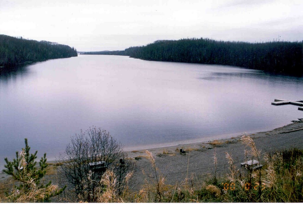 Baie Pénicouane, Lac Mistassini by Bog