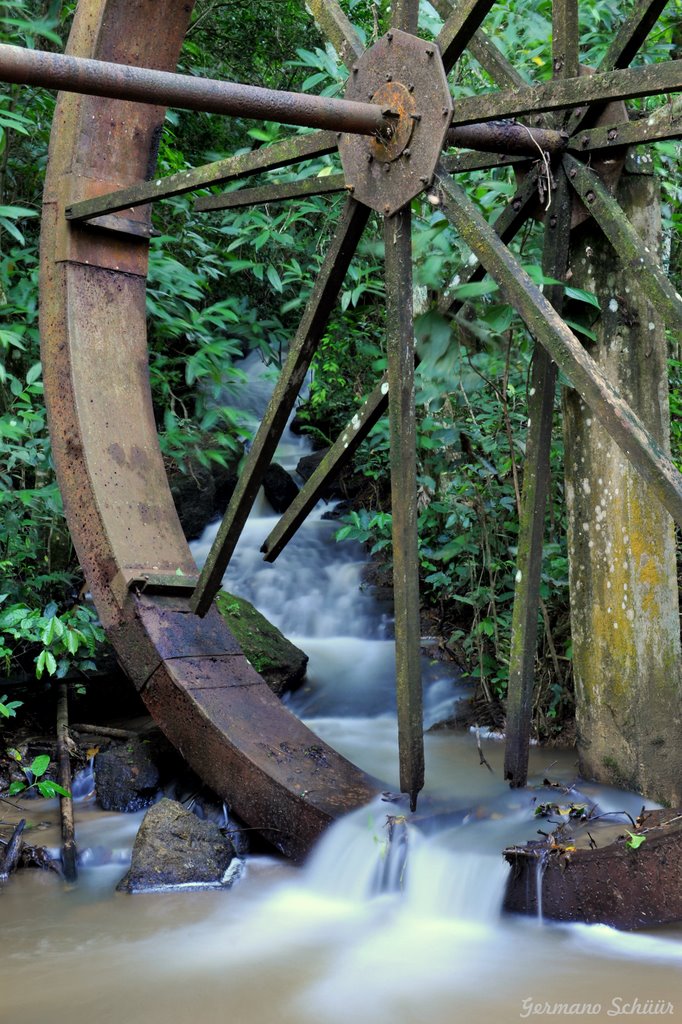 Salto das Águas, SC ©Germano Schüür by Germano Schüür