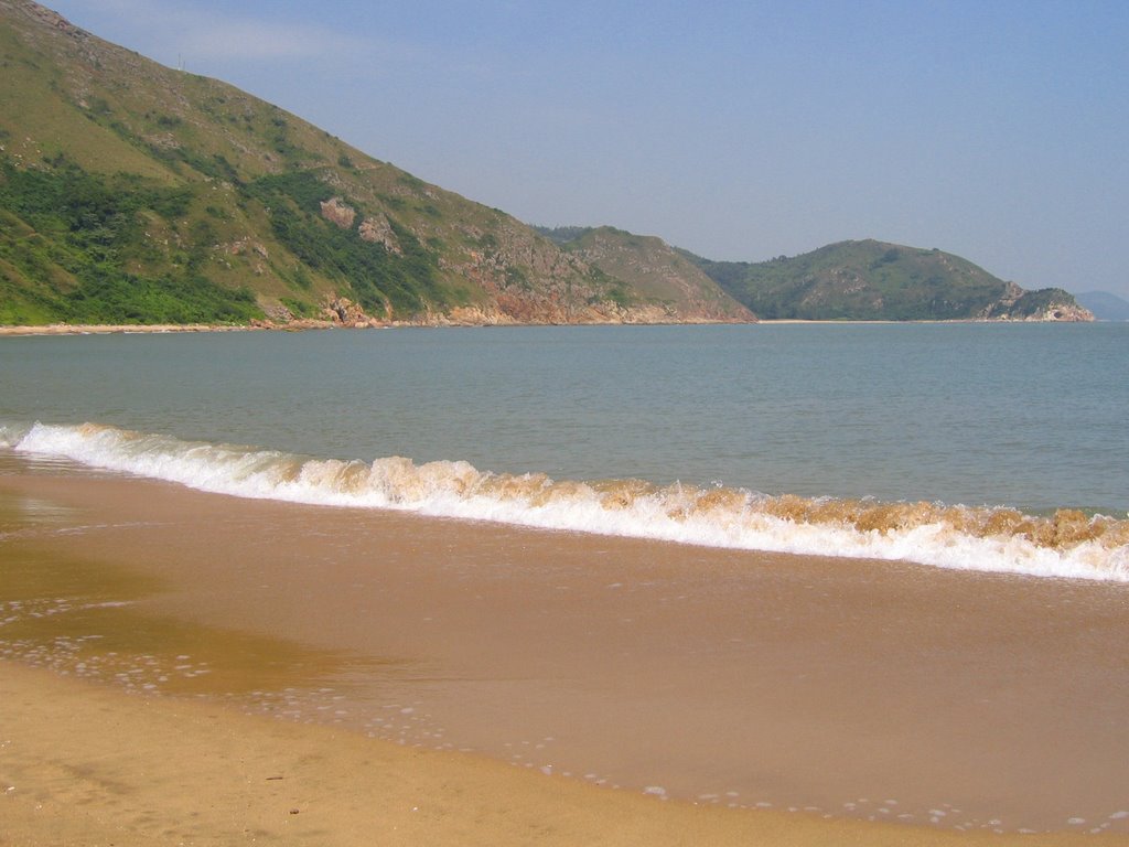 Hong Kong Coast 010 - Fun Lau East Beach by HK-Hiker