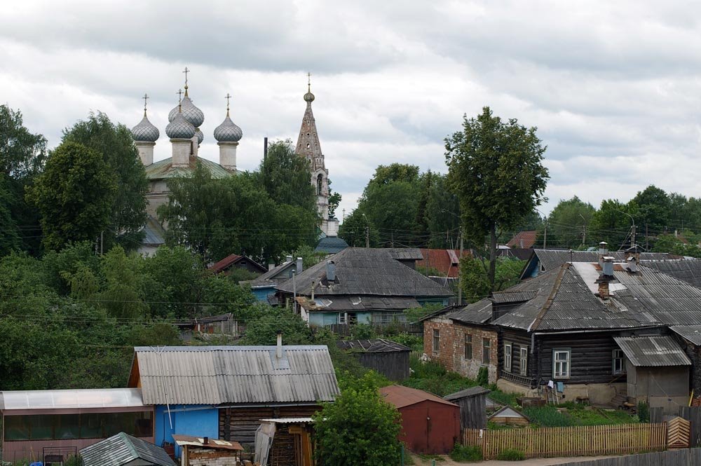 Ипатьевская слобода, церковь Иоанна Богослова / Ipatius's suburb and the John the Theologian's church (23/06/2007) by Dmitry A. Shchukin