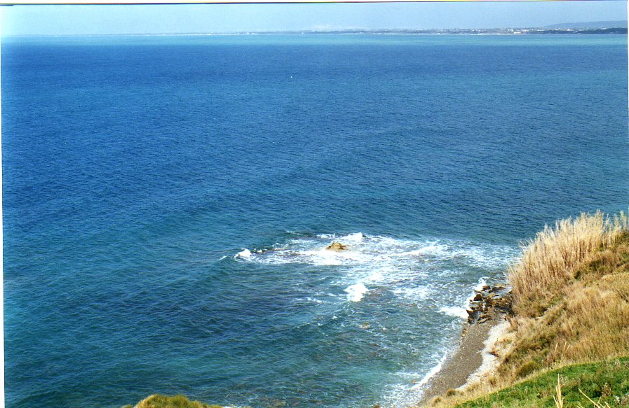 Agropoli - scoglio di S. Francesco by Alessandro Bonavita