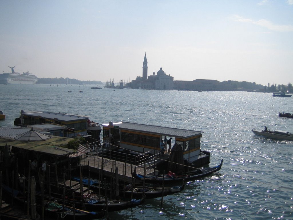 Early morning view of San Giorgio by whaymans