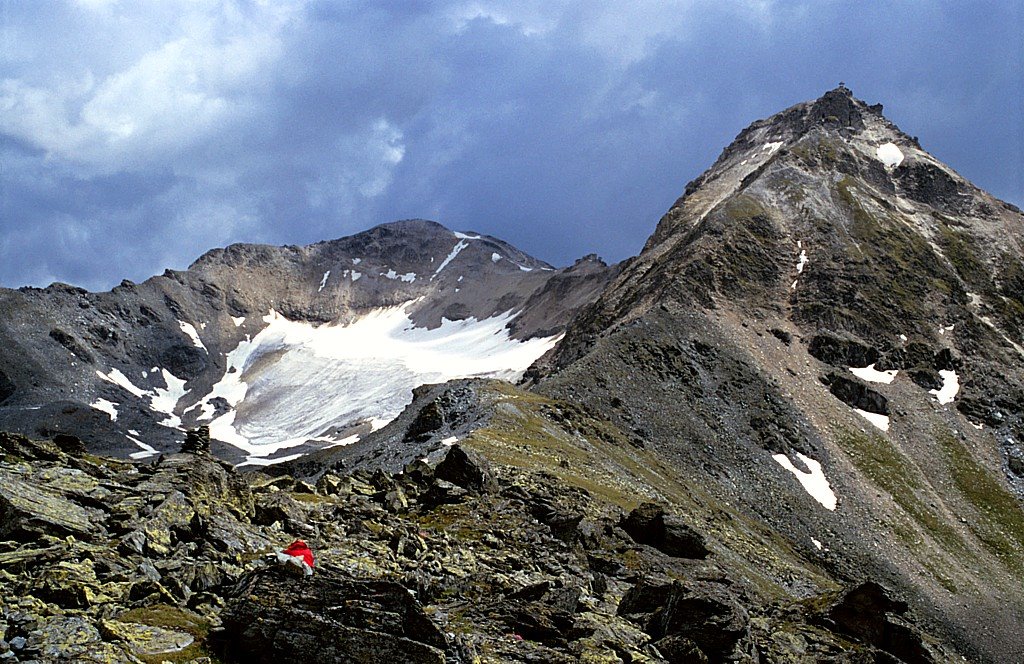 Rothorn seen from the Schwartzhorn by Kris Buelens