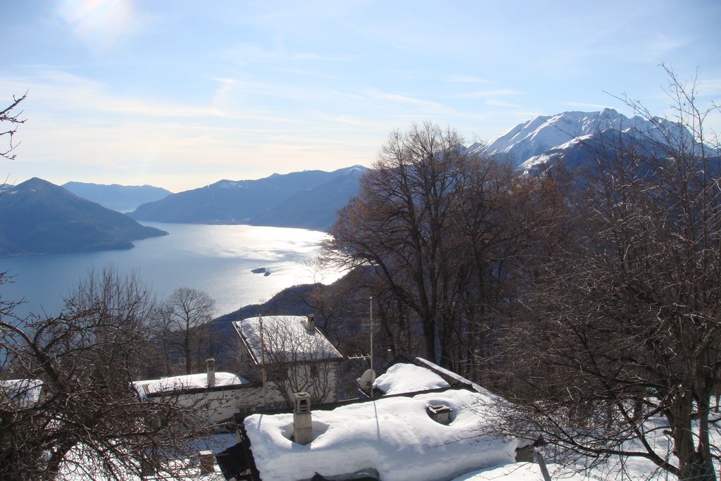 Bre s/Locarno con vista su Brissago e Cannobio by Marco Rey